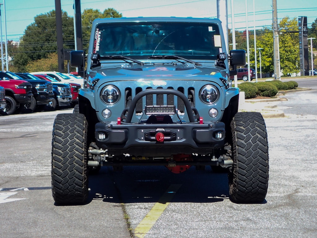 Used 2015 Jeep Wrangler Unlimited Rubicon SUV