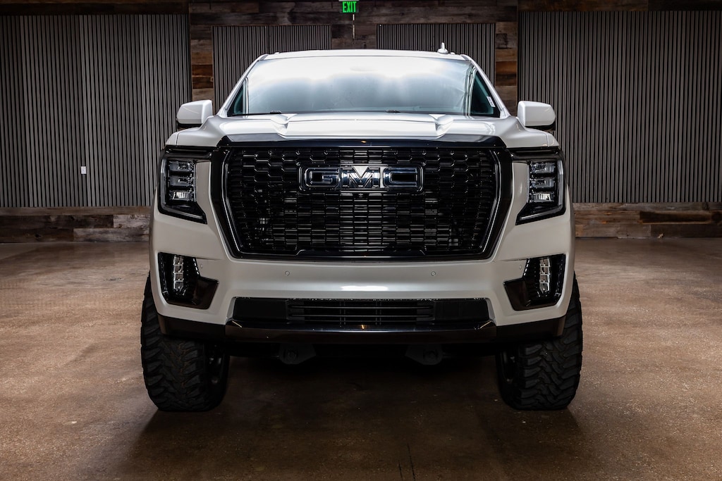 Used 2023 GMC Yukon XL Denali Ultimate SUV