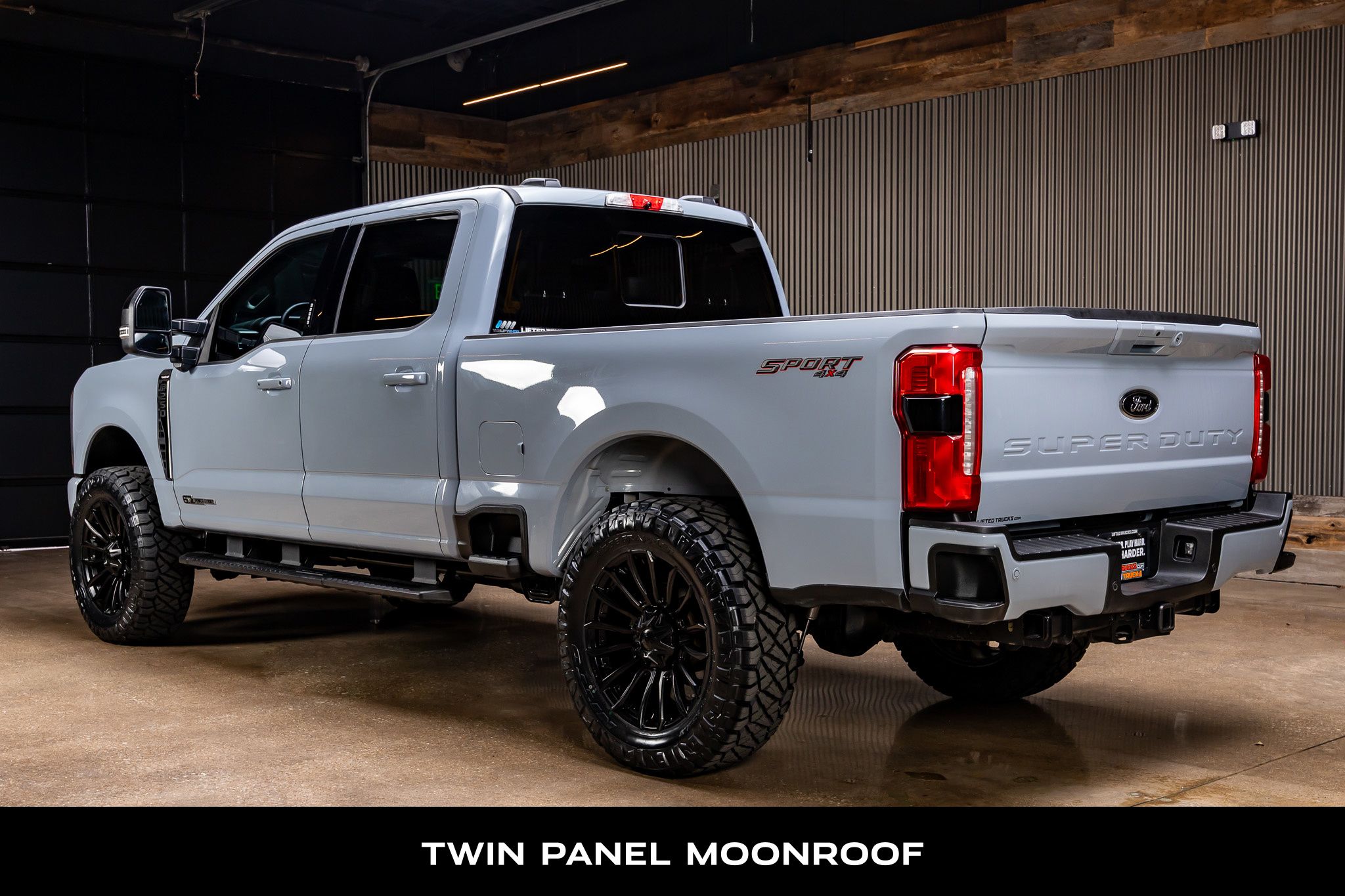 Image 7 of 2024 Ford F-250SD Lariat Truck