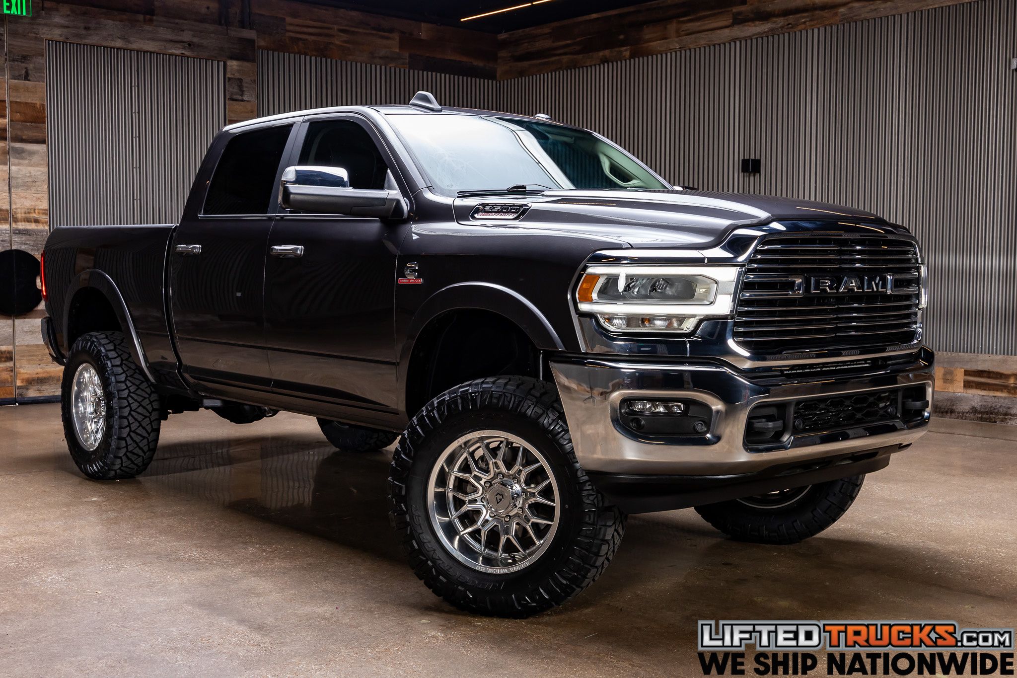 2020 RAM 2500 Laramie 4X4 Crew Cab SWB's photo