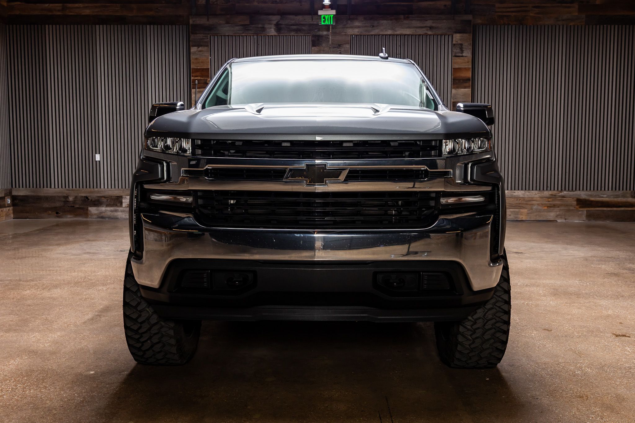 2020 Chevrolet Silverado 1500 LT Texas Edition photo 2
