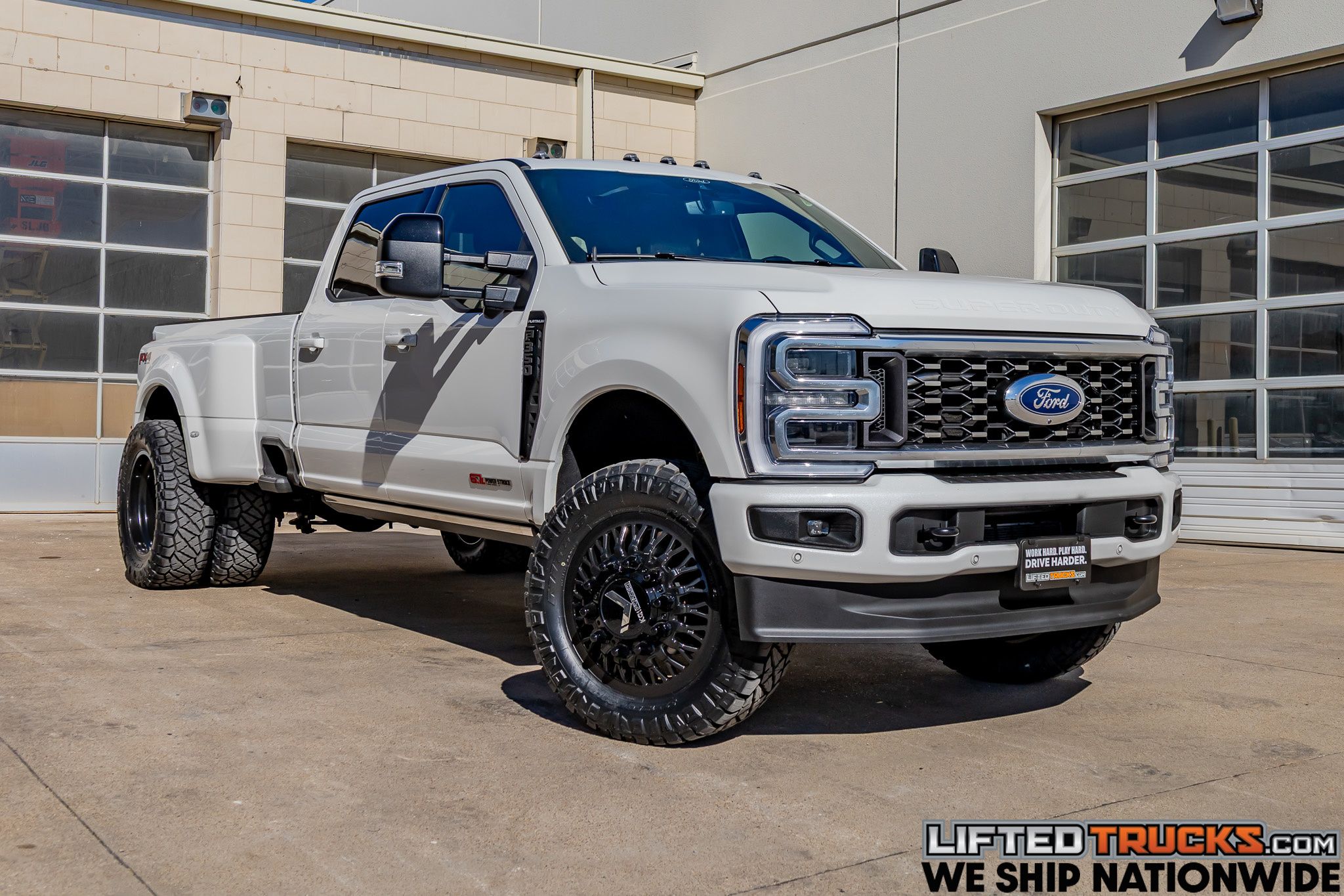 2025 Ford F-350 Super Duty Platinum