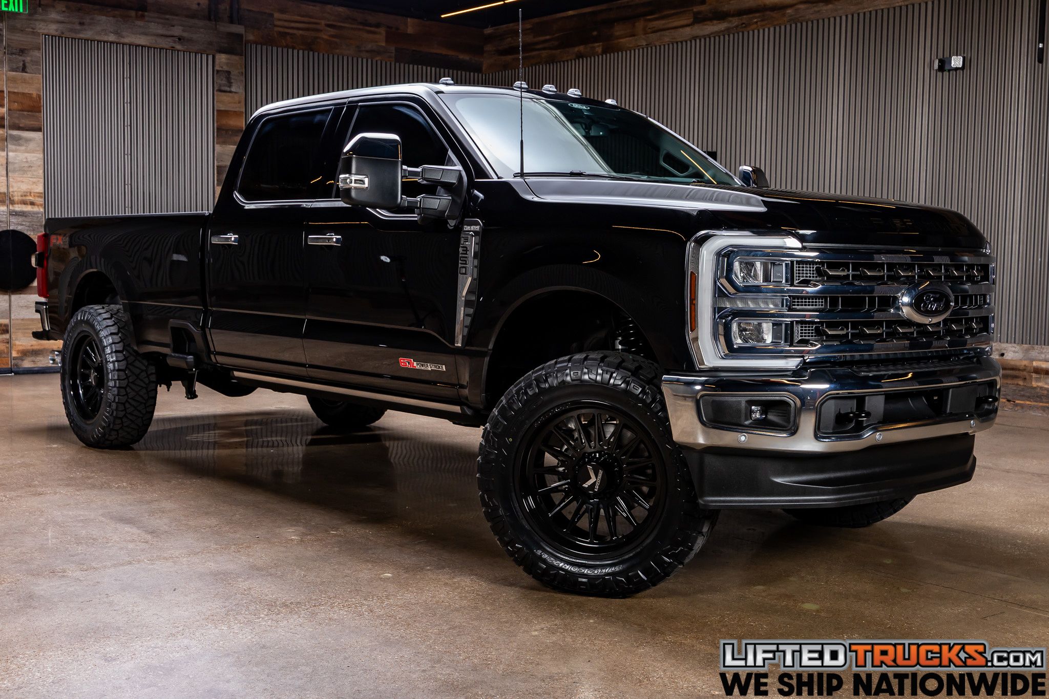 2025 Ford F-350 Super Duty King Ranch's photo