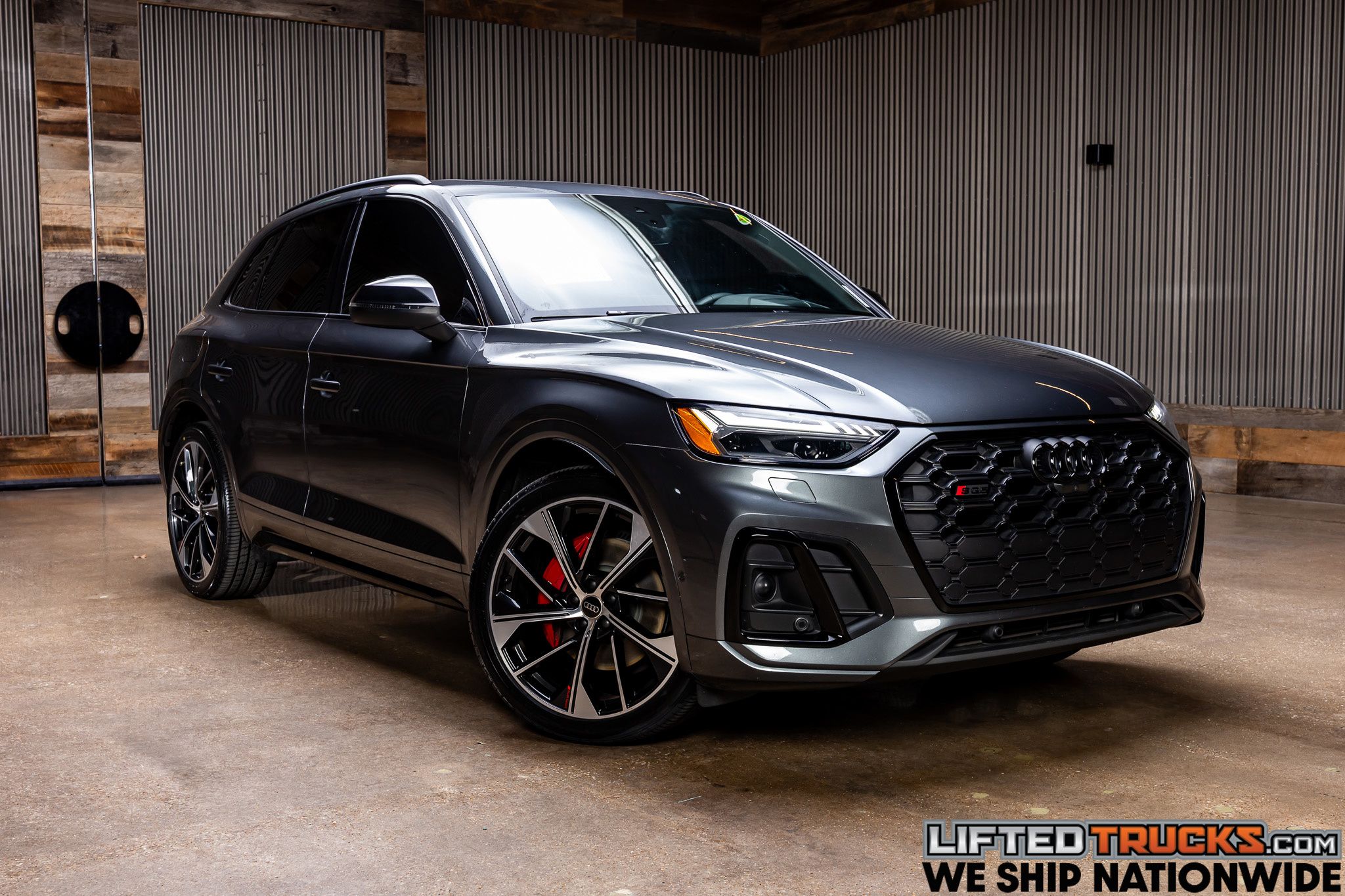 2024 Audi SQ5 Prestige's photo
