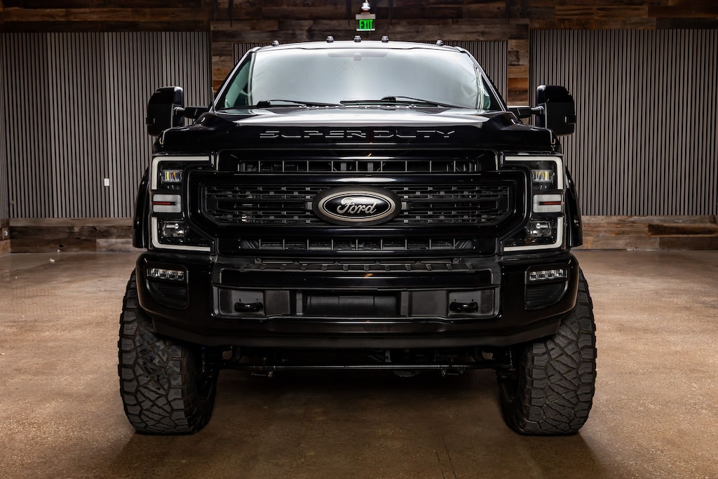 Used 2020 Ford F-250SD Lariat Black Widow Truck