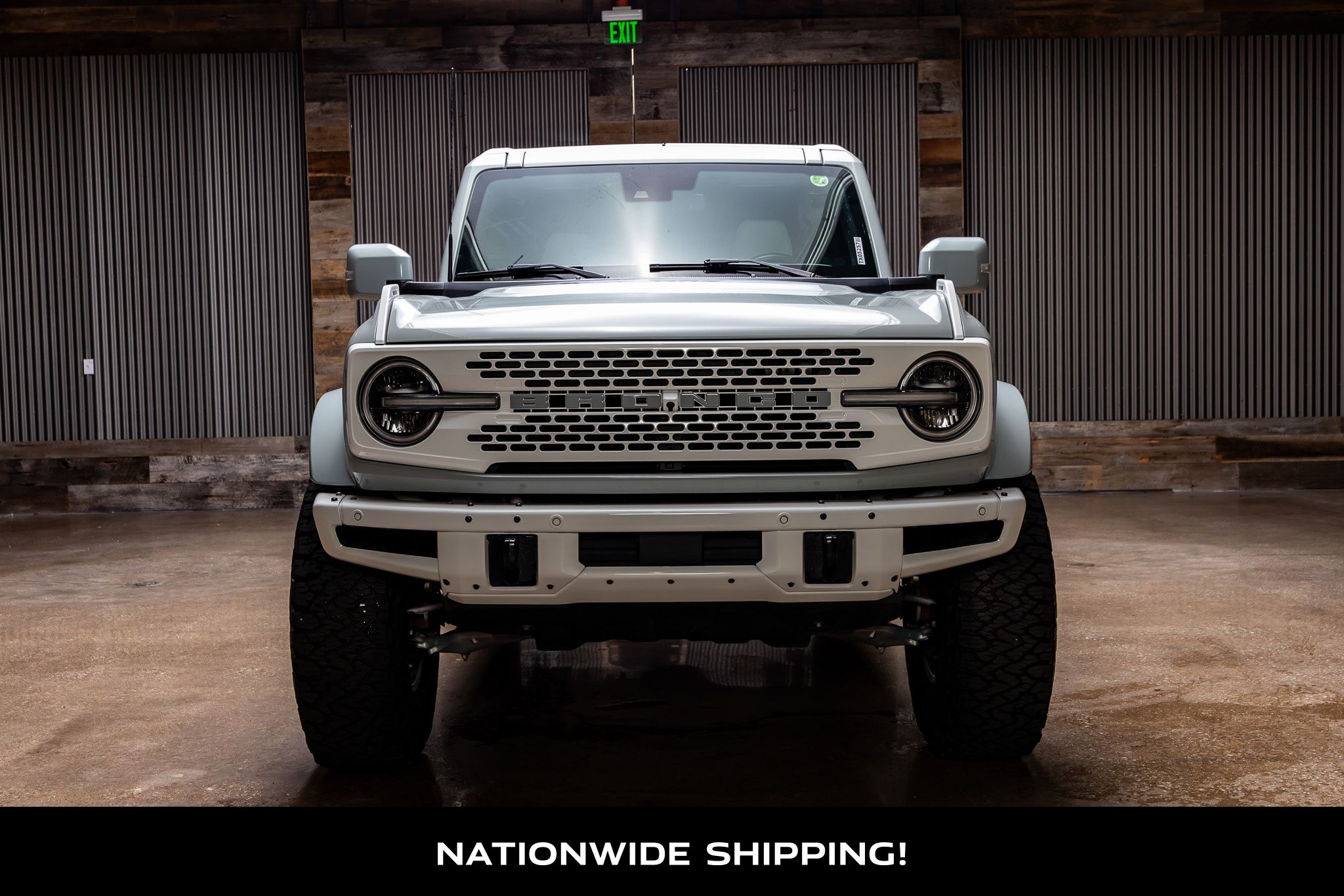 2022 Ford Bronco Wildtrak photo 2