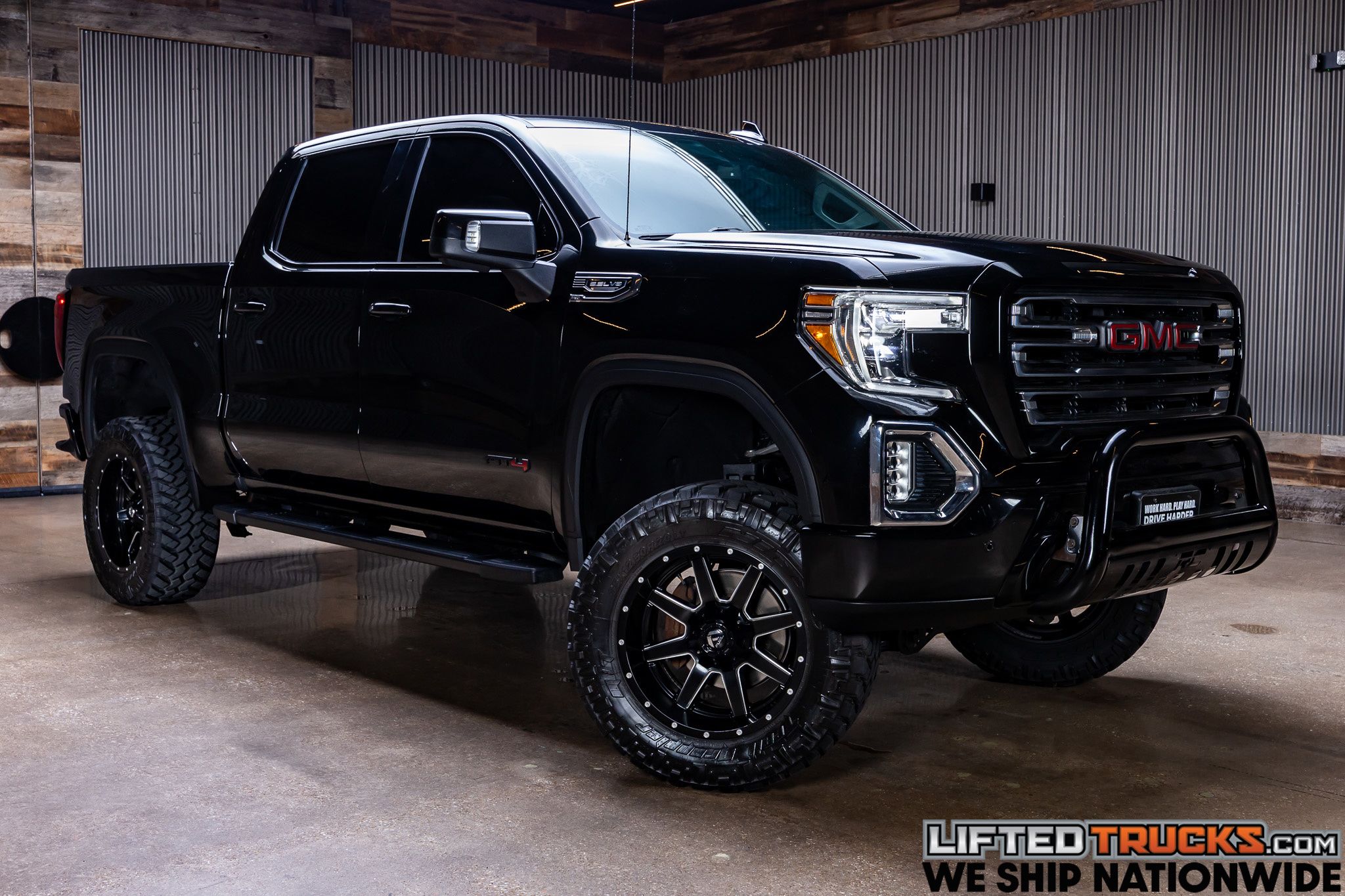 2019 GMC Sierra 4WD Crew Cab Short Box AT4's photo