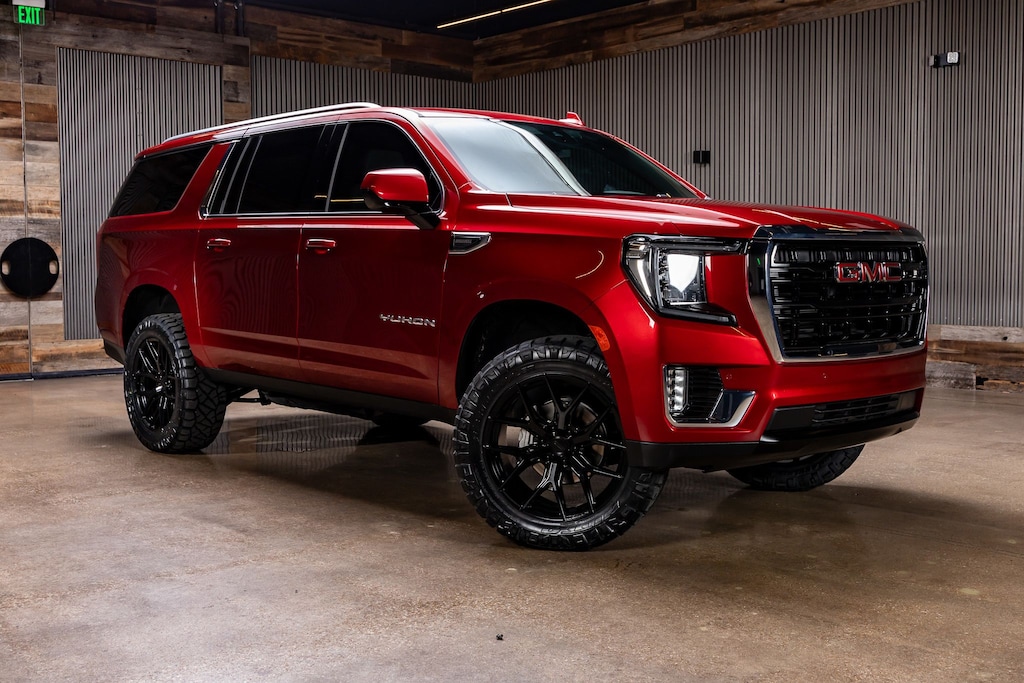 Used 2023 GMC Yukon XL SLE SUV