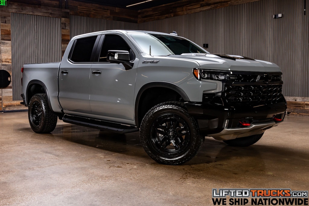 Used 2025 Chevrolet Silverado 1500 ZR2 Truck