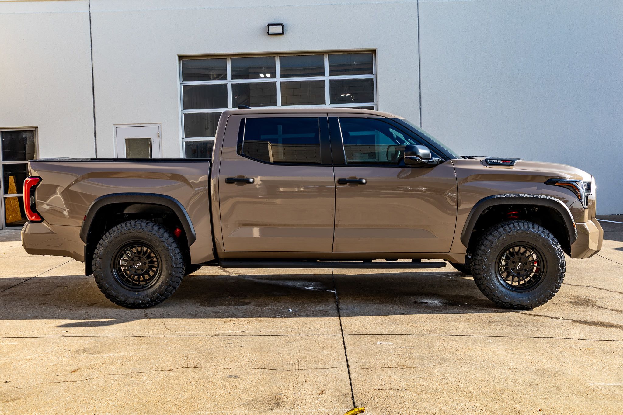Used 2025 Toyota Tundra Hybrid For Sale at Lifted Trucks | VIN