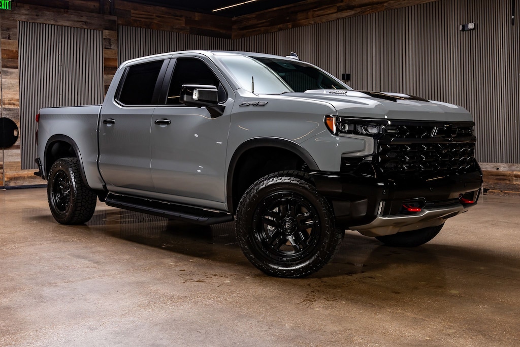 Used 2025 Chevrolet Silverado 1500 ZR2 Truck