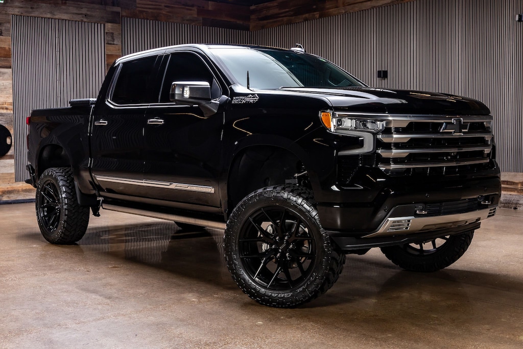 Used 2023 Chevrolet Silverado 1500 High Country Truck