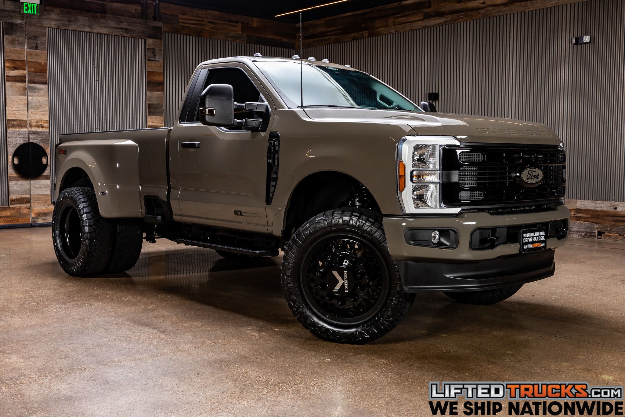 2026 Ford F-350 Super Duty XLT's photo