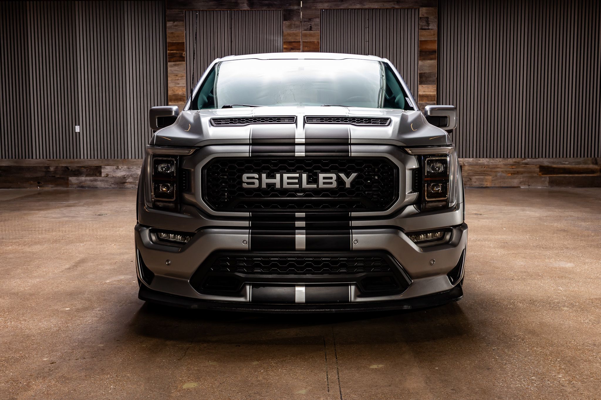 2022 Ford F-150 Lariat photo 2