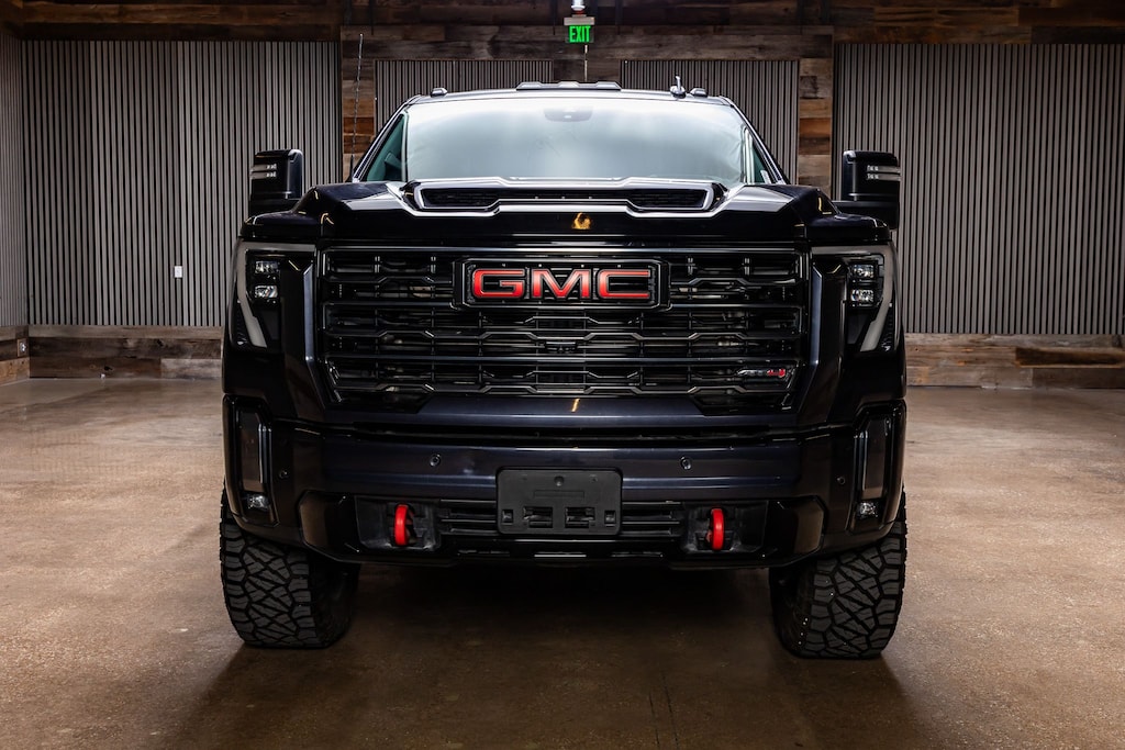 Used 2024 GMC Sierra 2500HD AT4 Truck