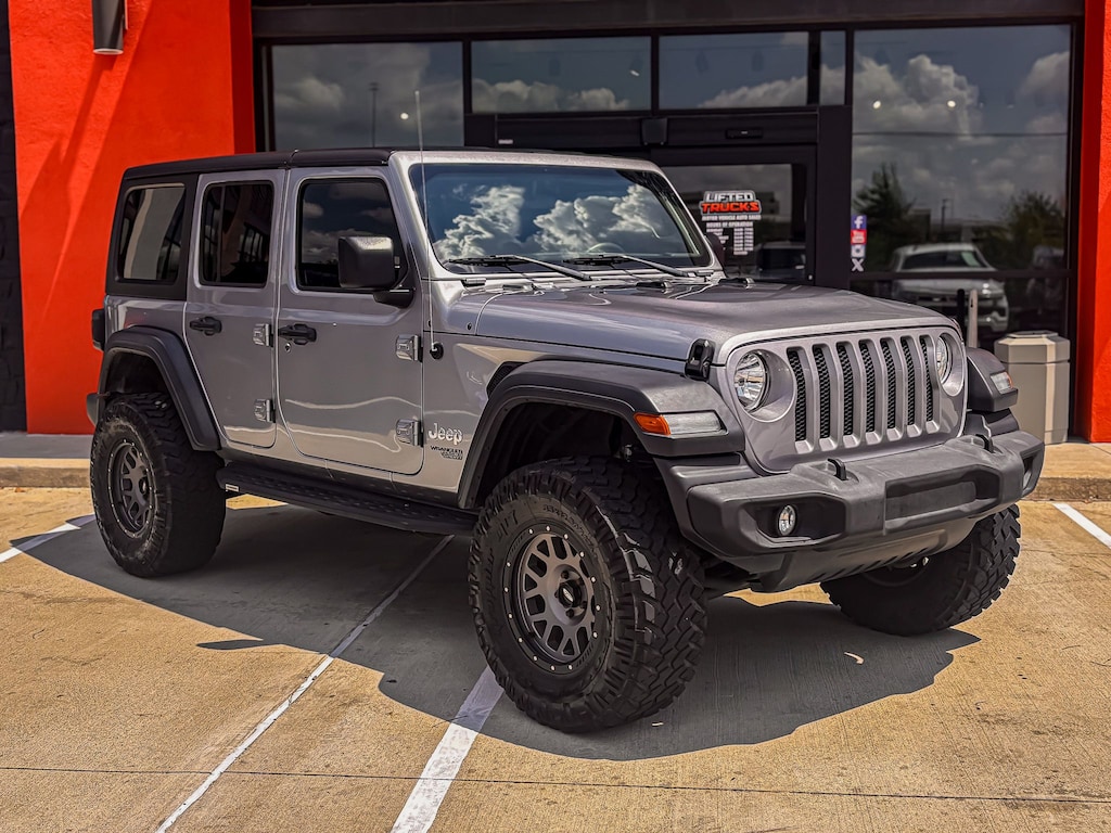 Used 2018 Jeep Wrangler Unlimited Sport SUV