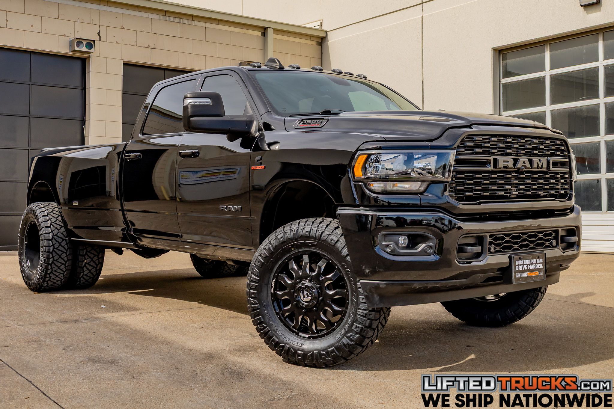 2024 RAM 3500 Big Horn 4X4 Crew Cab LWB's photo
