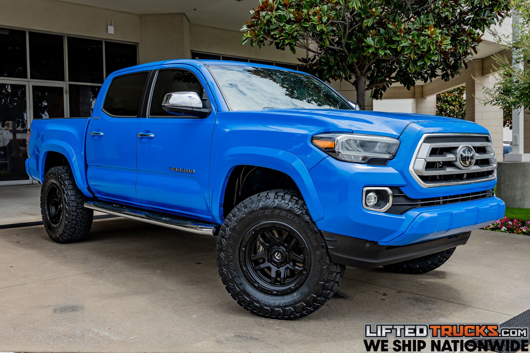 2021 Toyota Tacoma Limited Double Cab 4WD V6 Auto Short Bed's photo