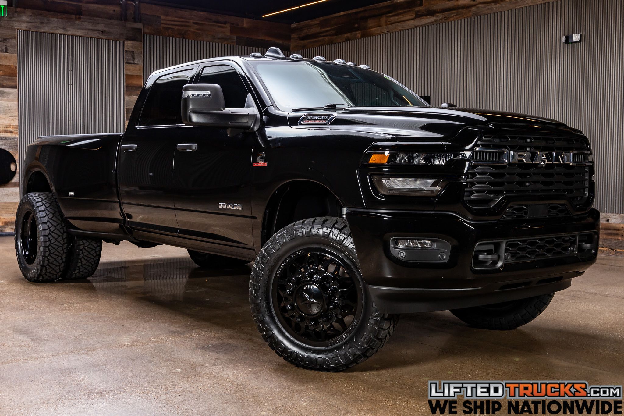 2025 RAM Ram 3500 Pickup Big Horn's photo