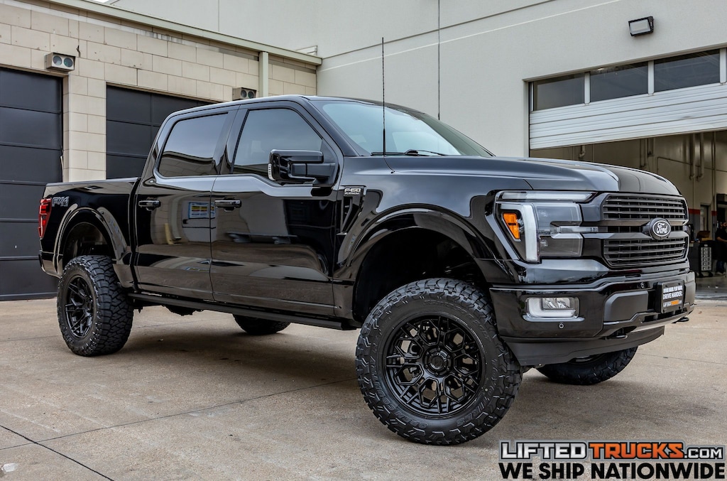 Used 2025 Ford F-150 Platinum Truck