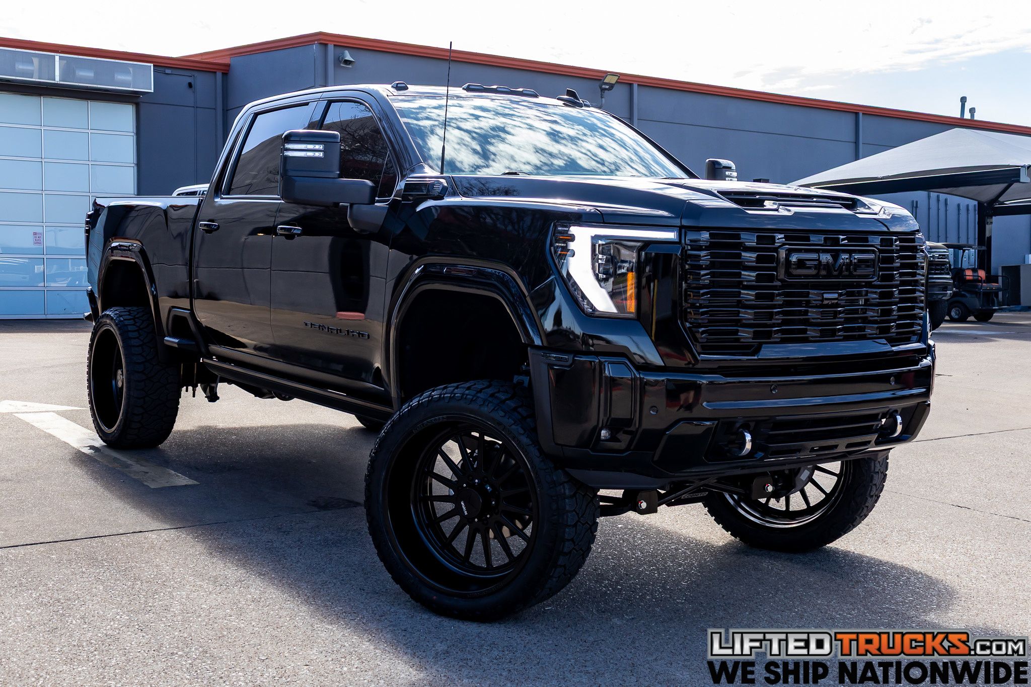 2024 GMC Sierra 4WD Crew Cab Long Box Denali Ultimate's photo