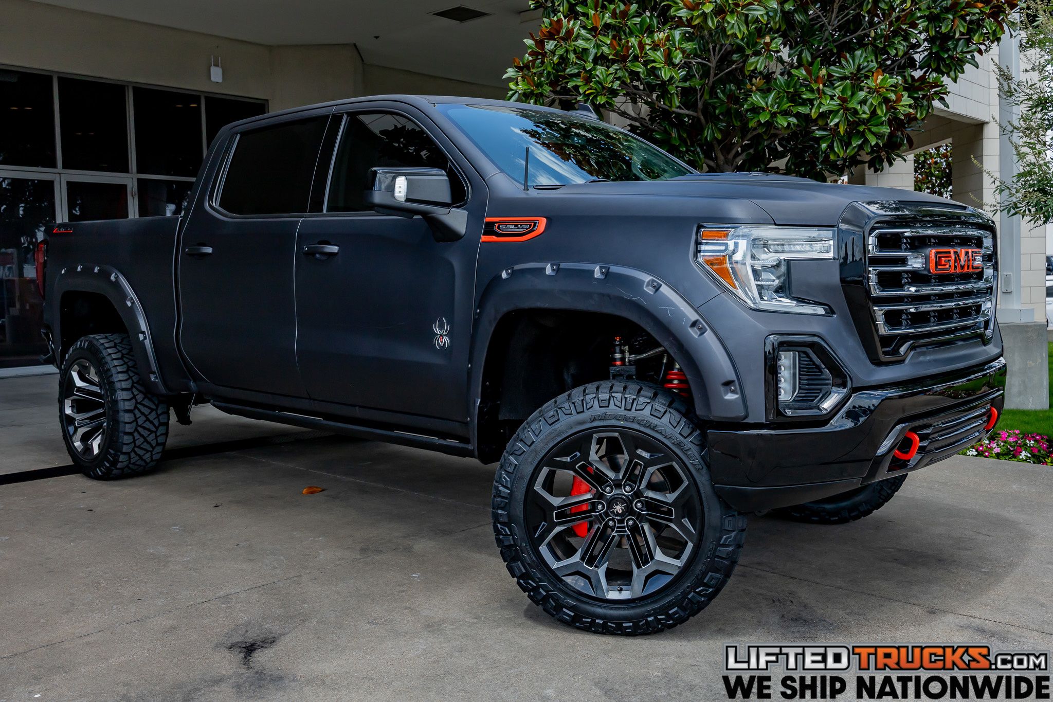 2021 GMC Sierra 4WD Crew Cab Short Box SLT's photo