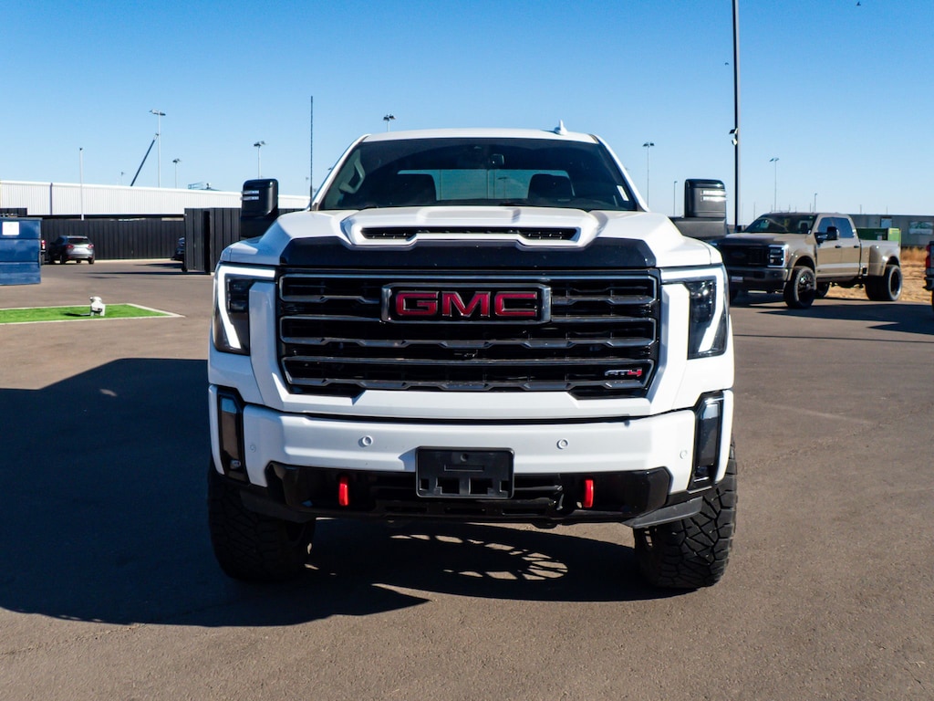 Used 2024 GMC Sierra 2500HD AT4 Truck