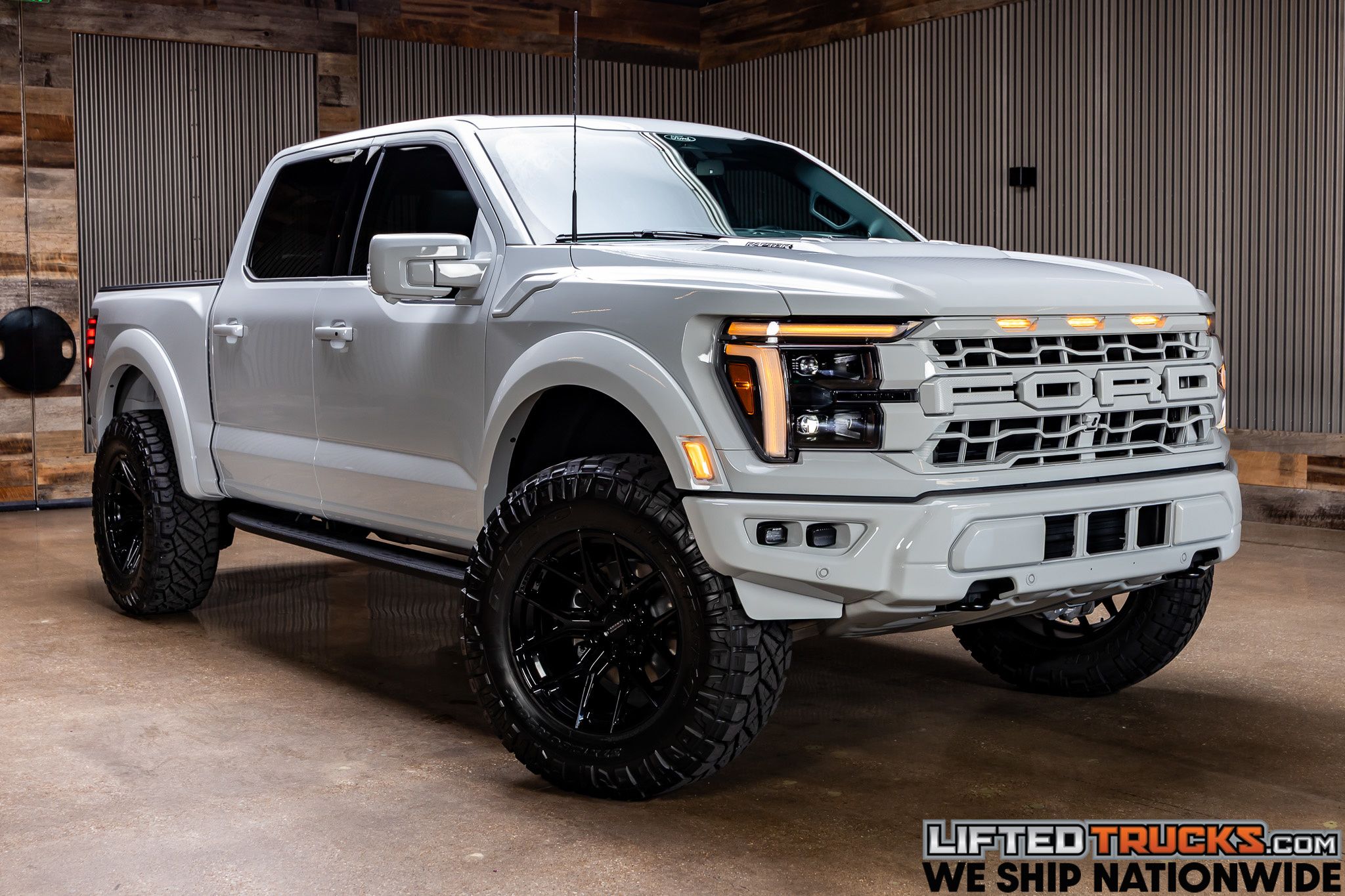 2026 Ford F-150 Raptor 4x4 SuperCrew 5-1/2 Box's photo