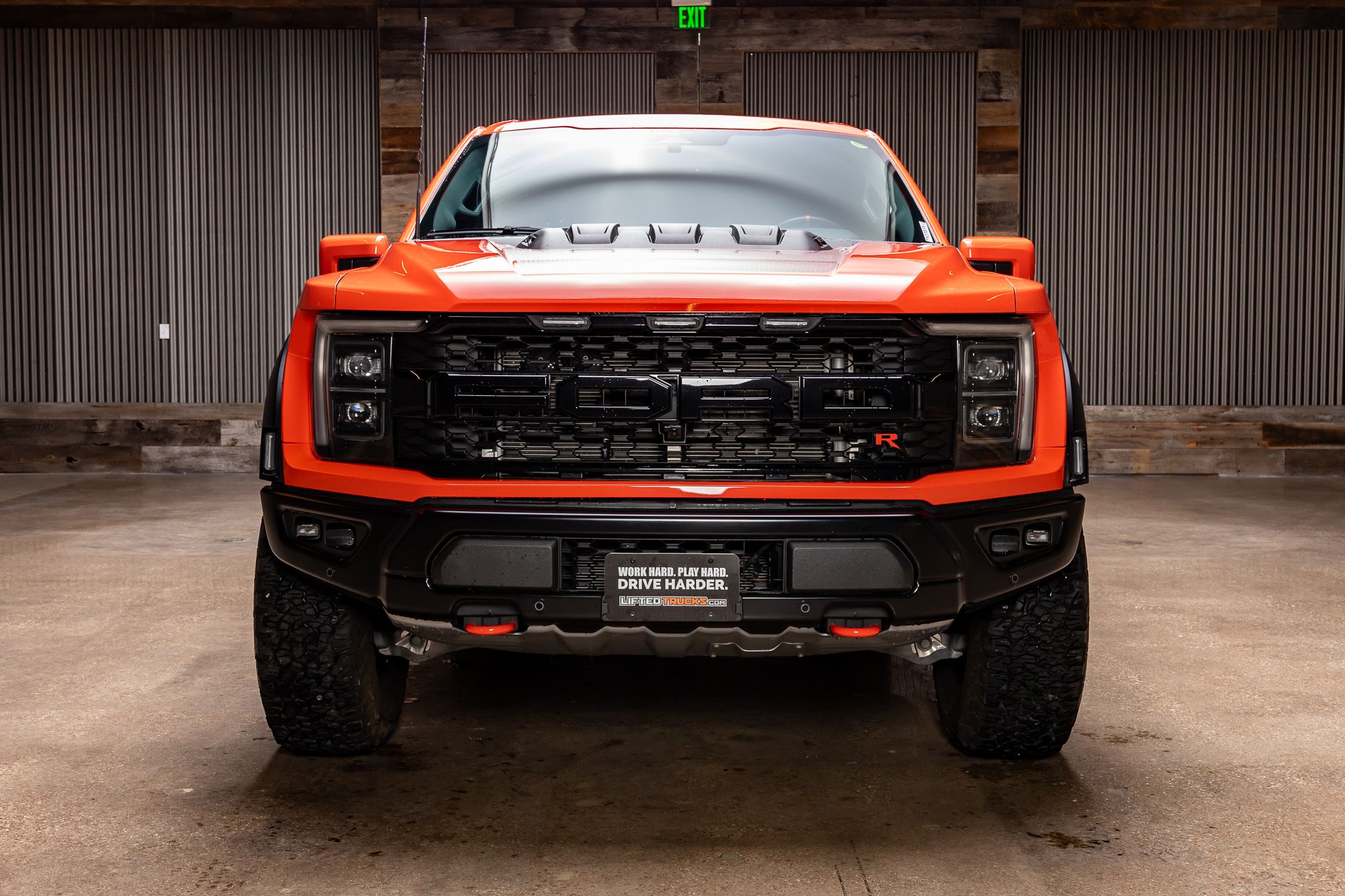 2023 Ford F-150 Raptor photo 2