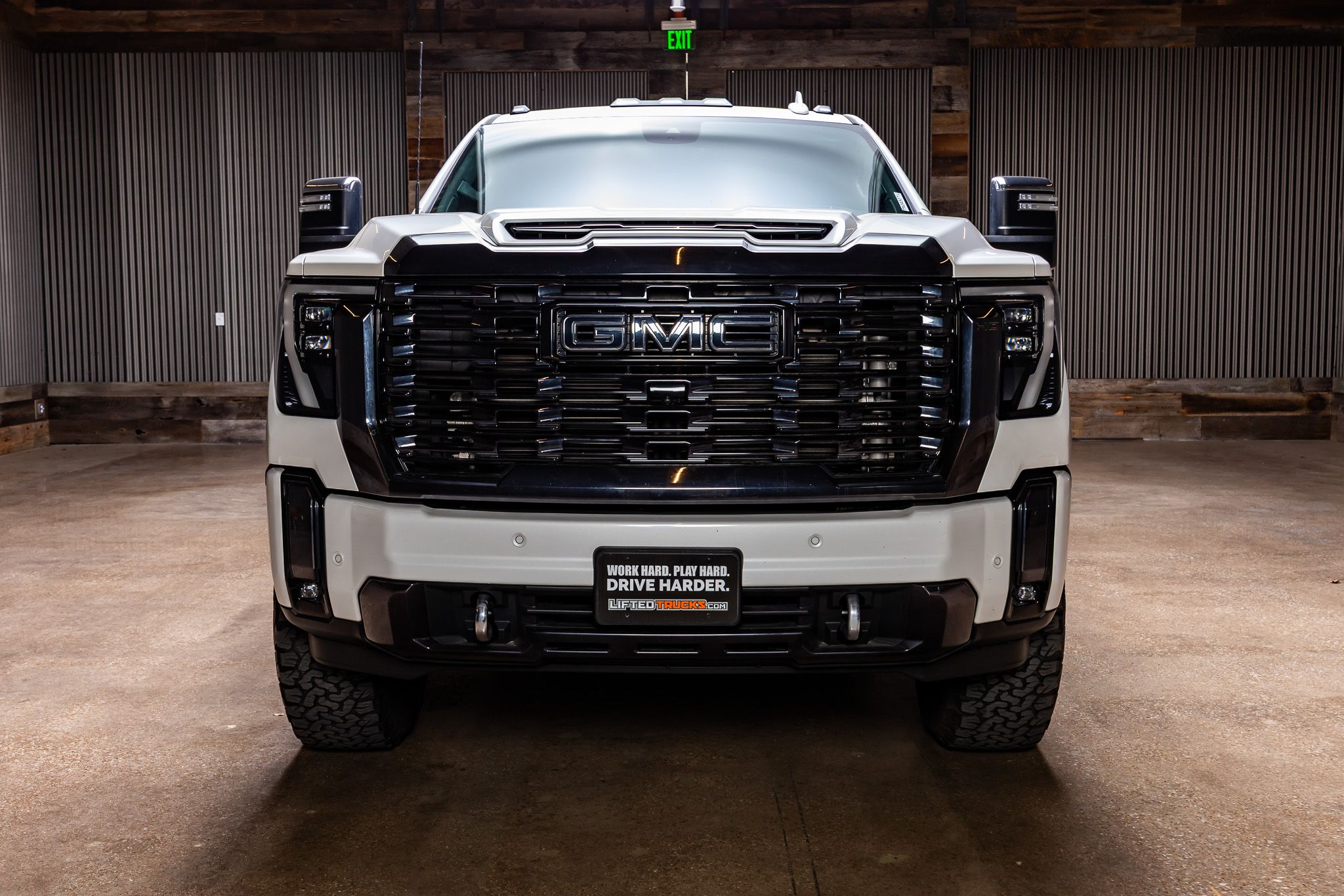 2024 Gmc Sierra HD Denali Ultimate photo 2
