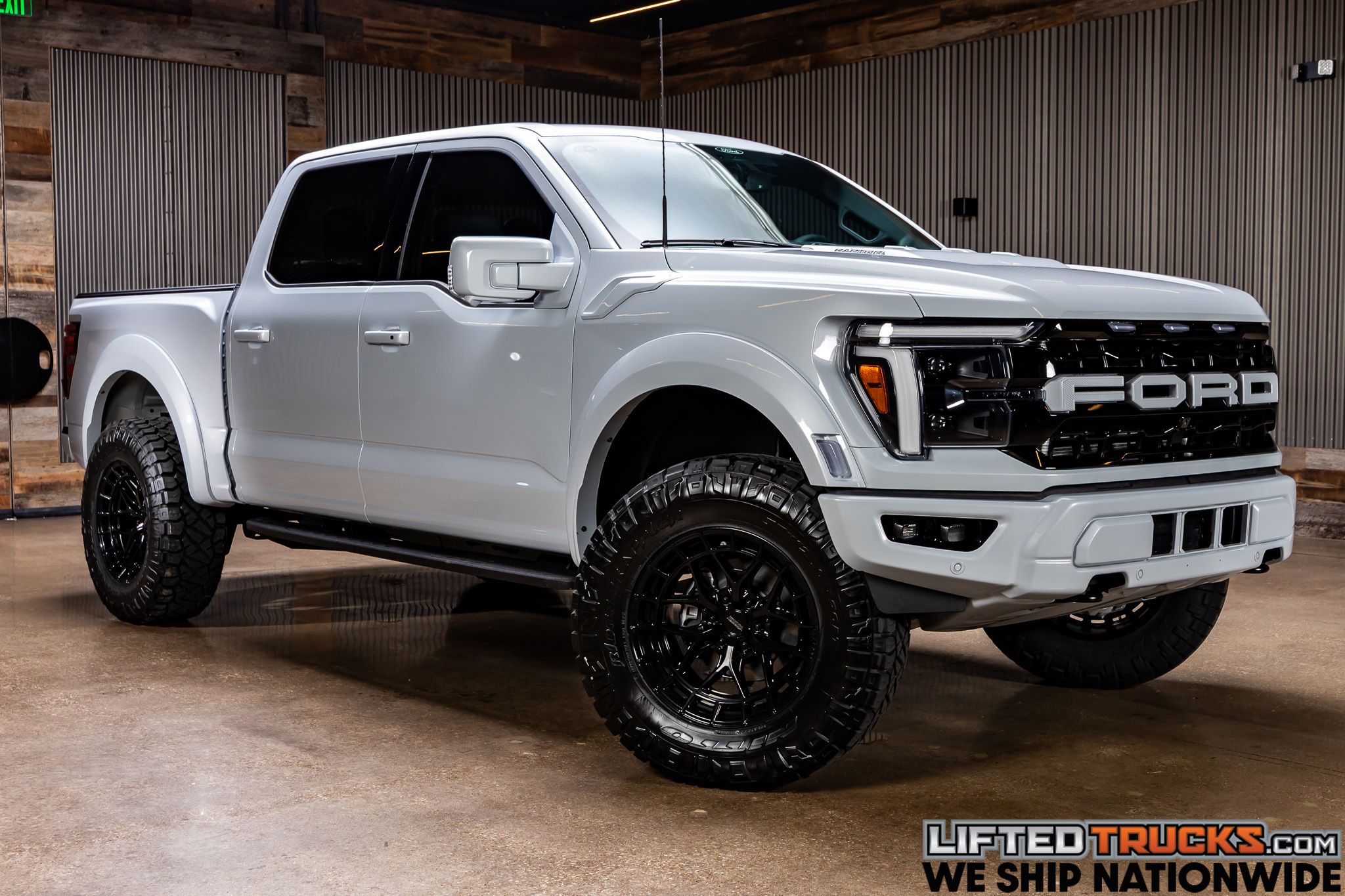 2025 Ford F-150 Raptor's photo
