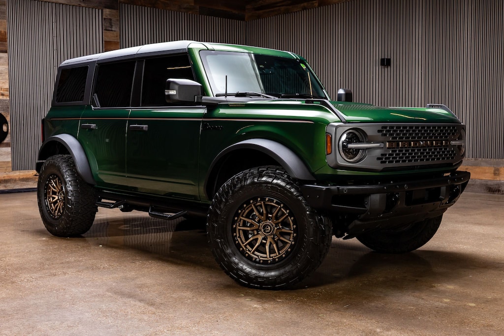 Used 2024 Ford Bronco Badlands SUV