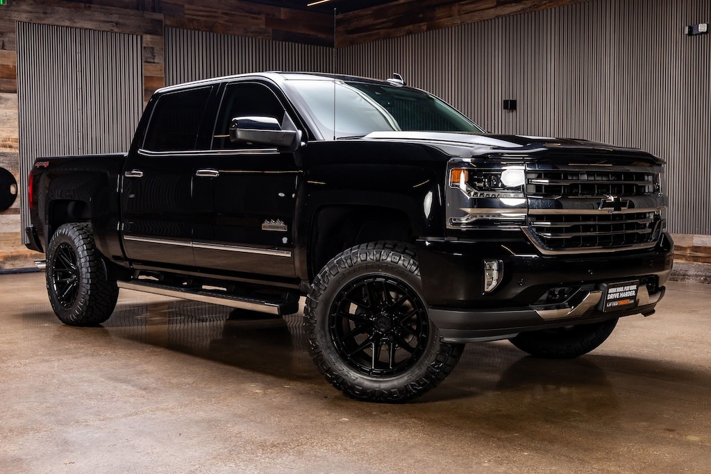 Used 2017 Chevrolet Silverado 1500 High Country Truck