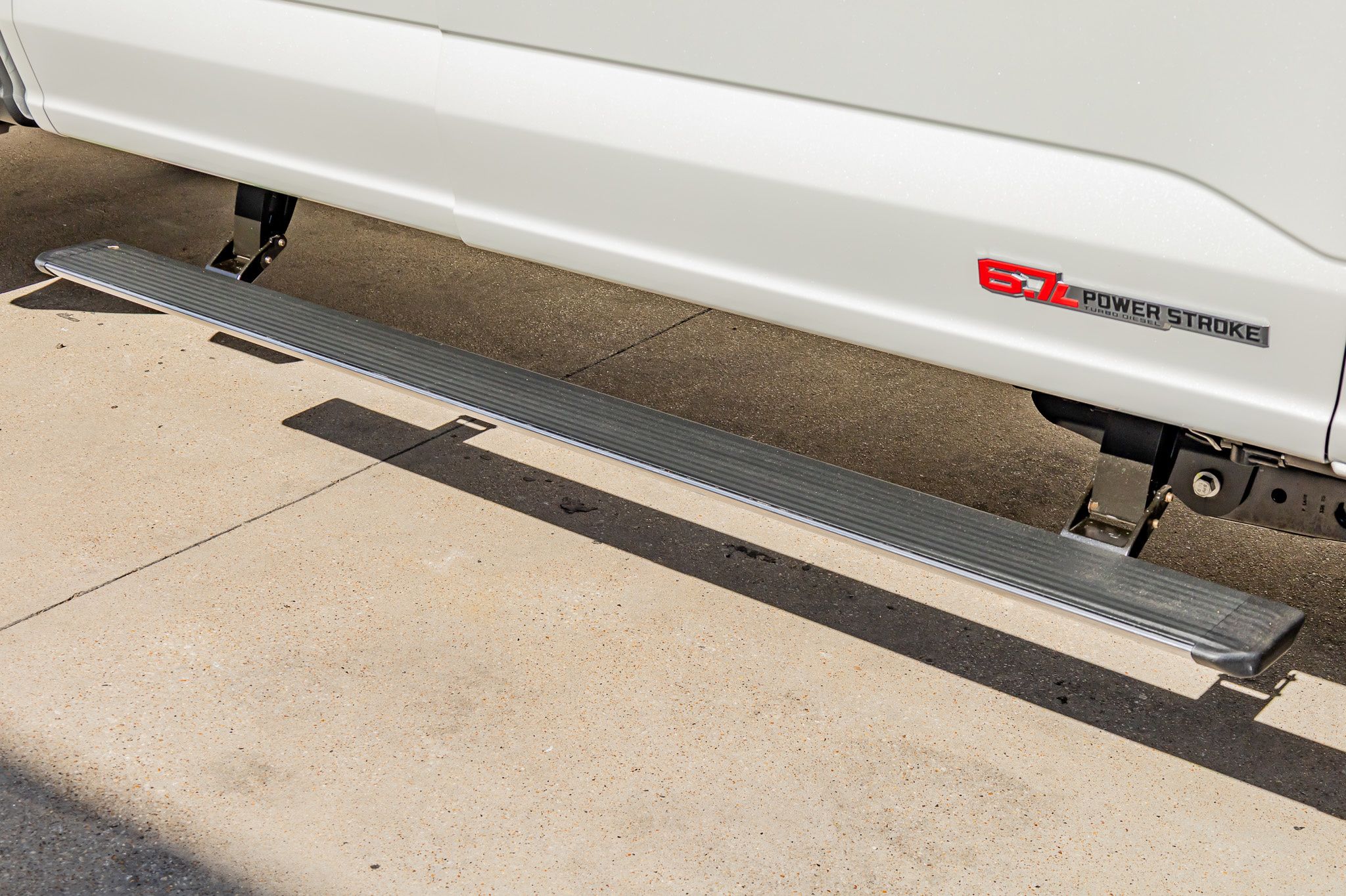 2026 Ford F-450 Super Duty Platinum - Photo 13