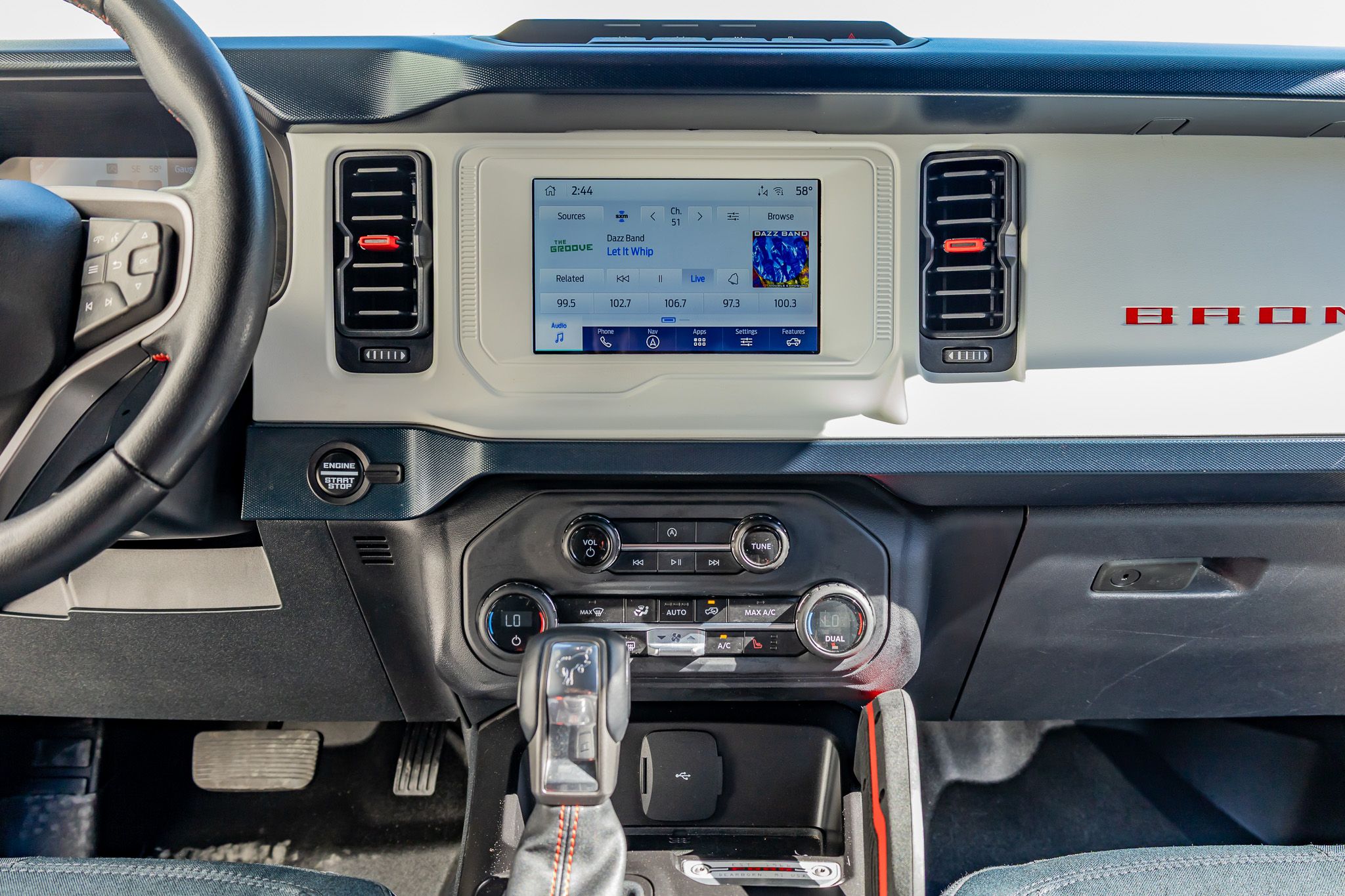 2023 Ford Bronco 4-Door Heritage Editon - Photo 23