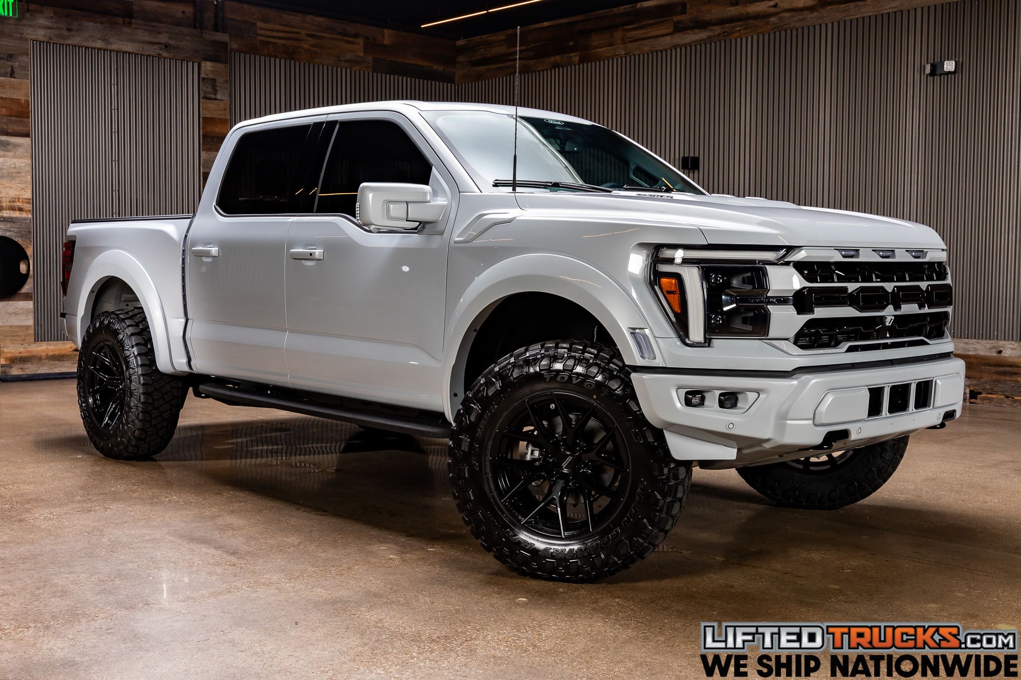 2025 Ford F-150 Raptor's photo
