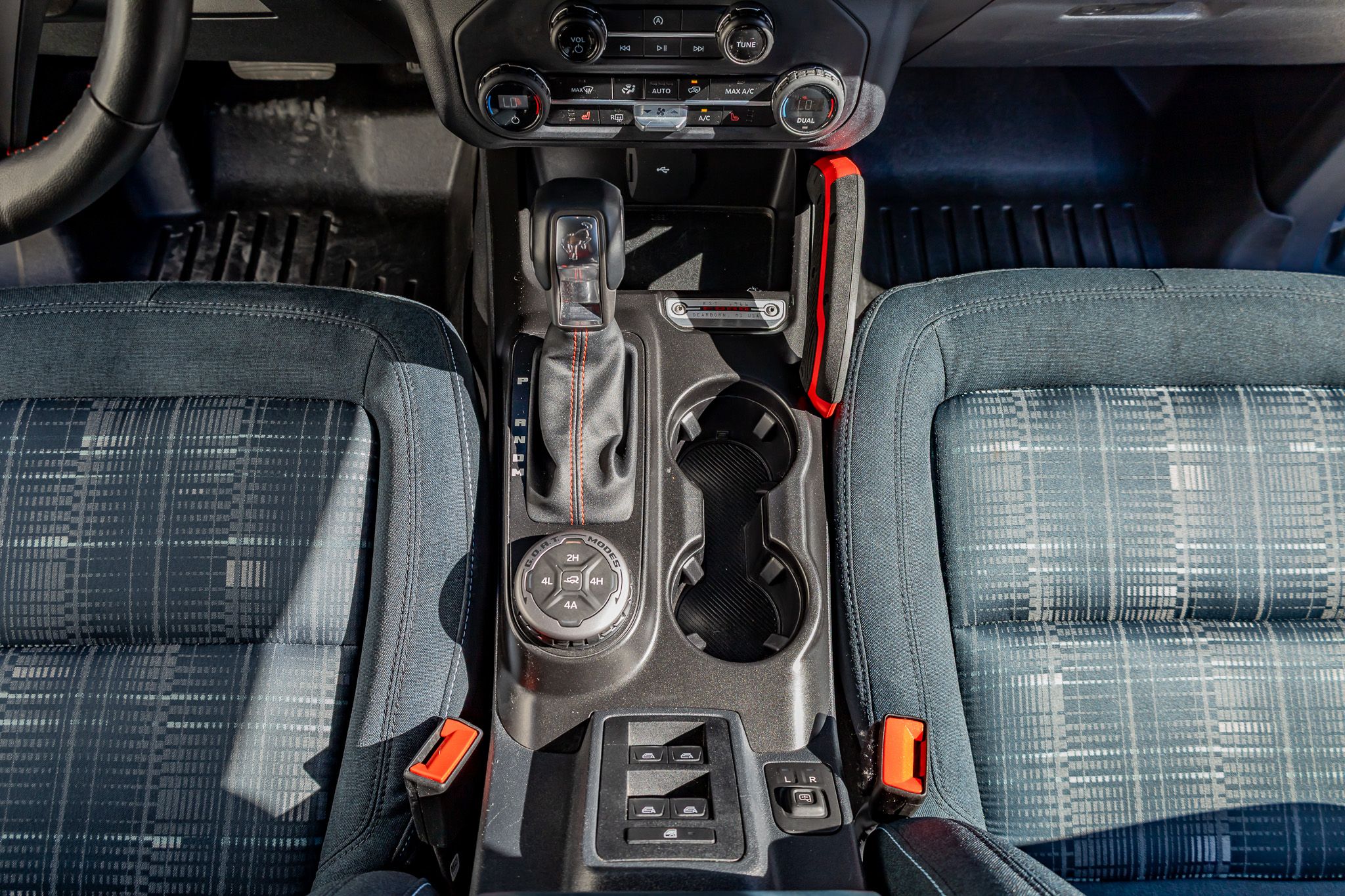 2023 Ford Bronco 4-Door Heritage Editon - Photo 28