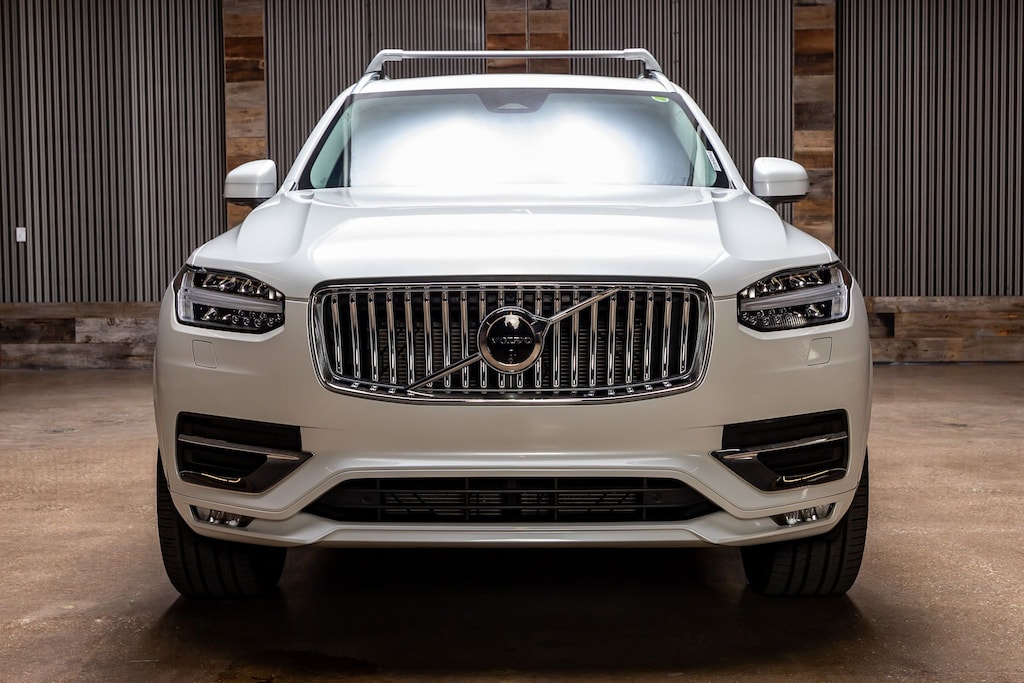 Used 2025 Volvo XC90 B6 Ultra SUV