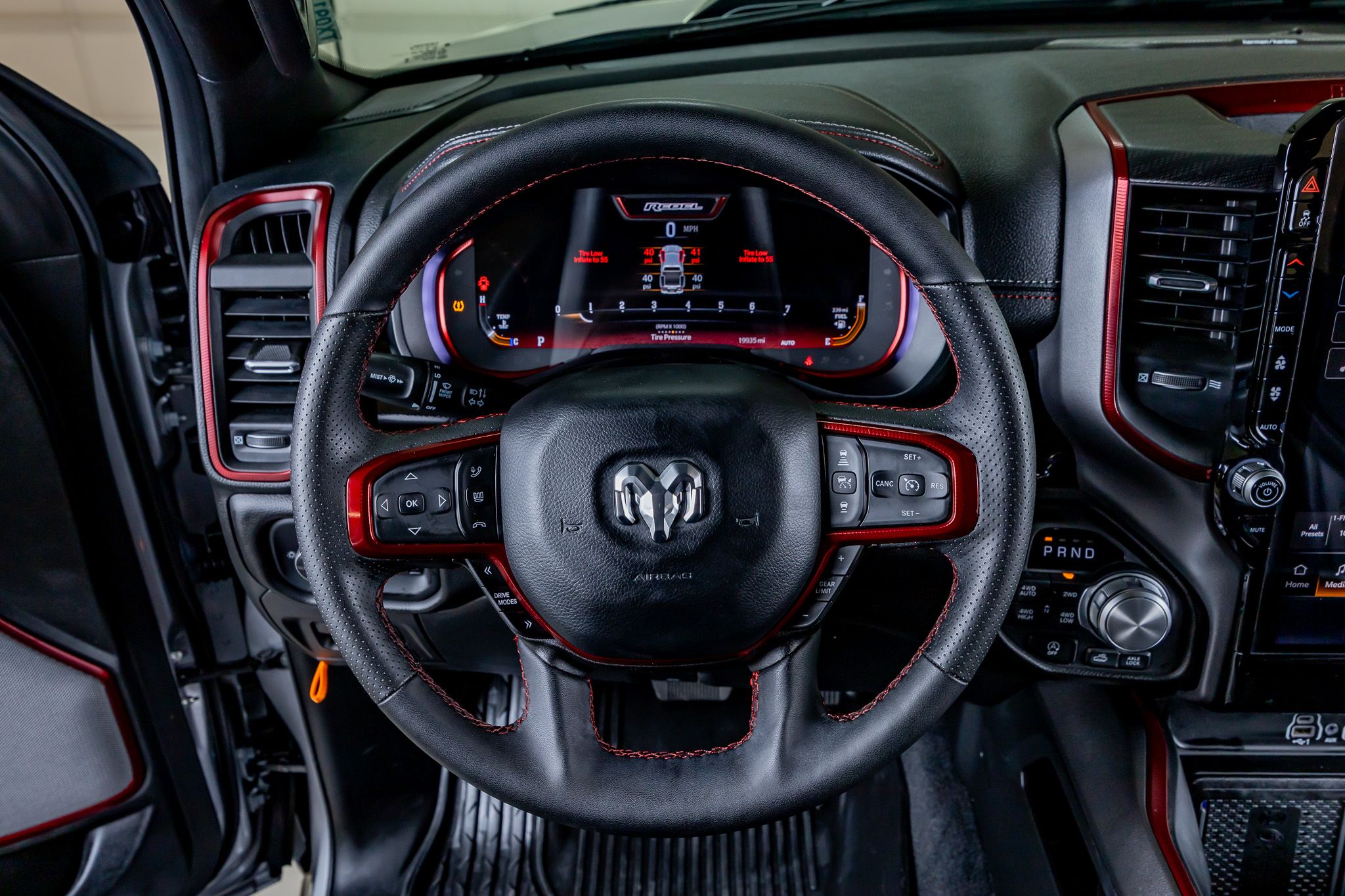 2025 RAM Ram 1500 Pickup Rebel - Photo 19