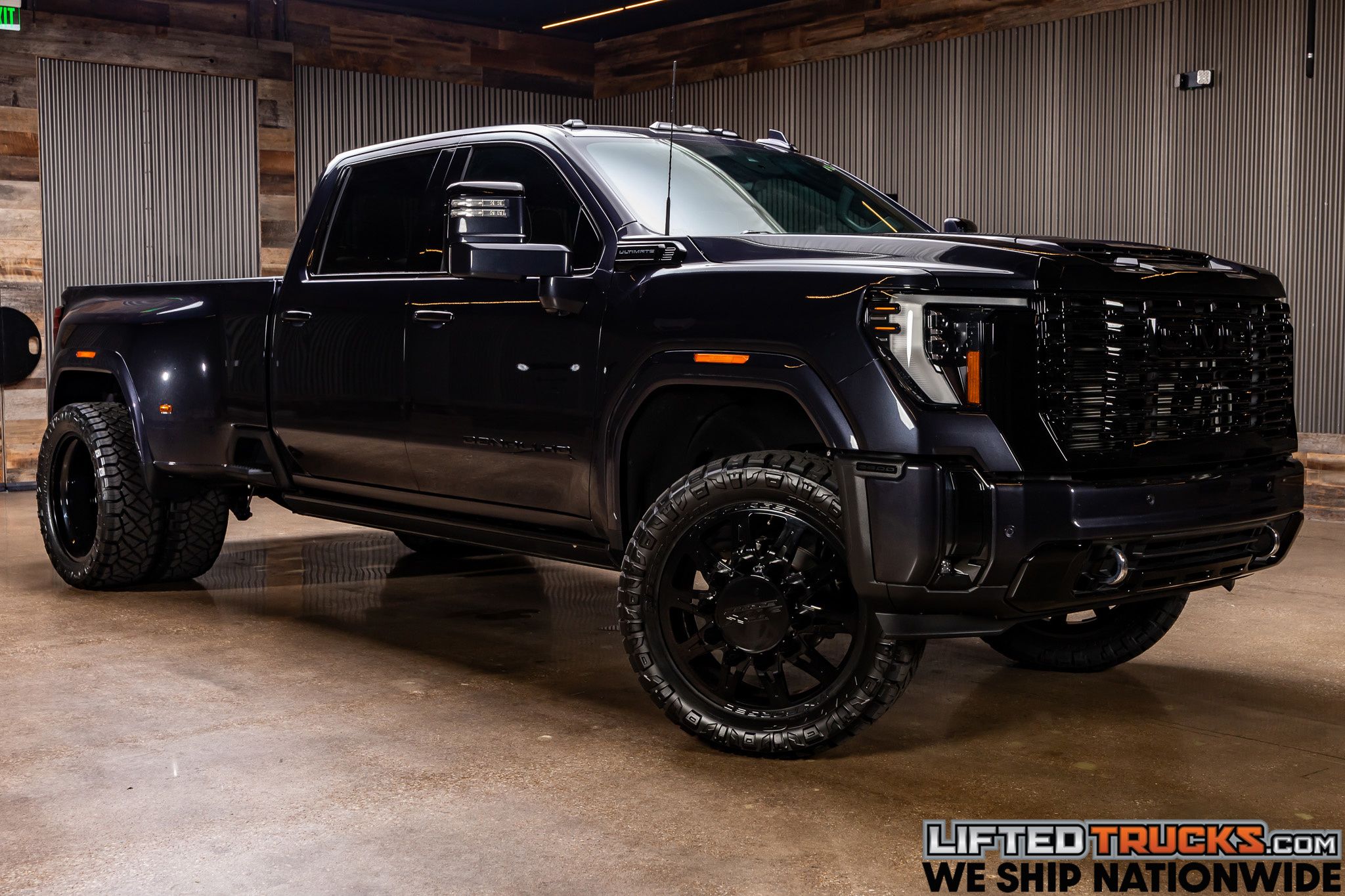 2024 GMC Sierra 3500HD Denali Ultimate's photo