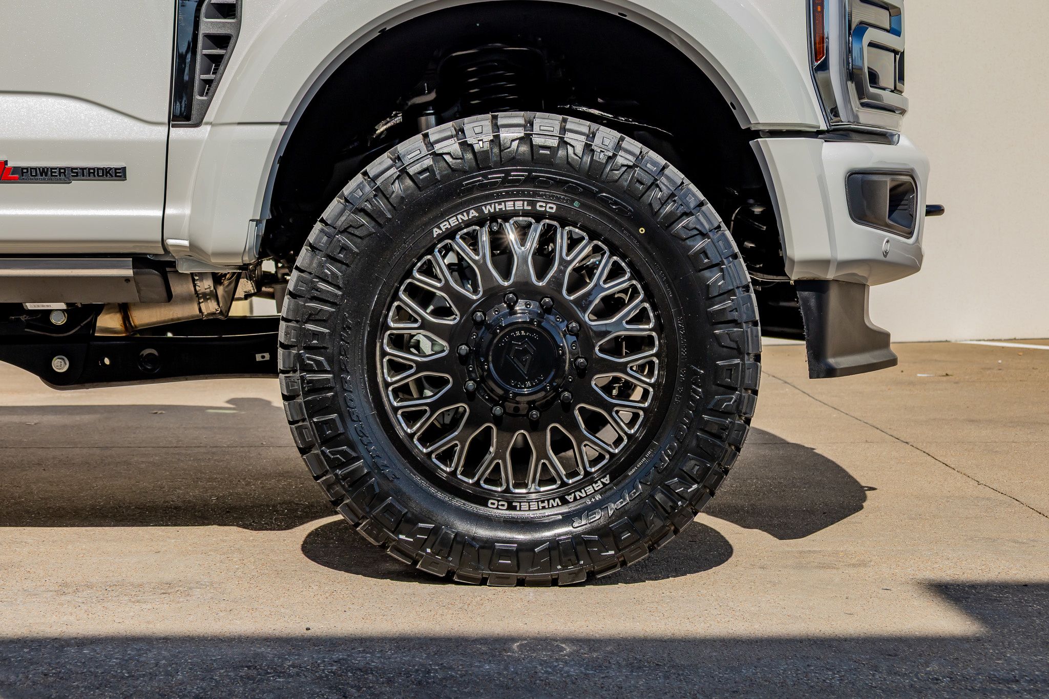 2026 Ford F-450 Super Duty Platinum - Photo 12