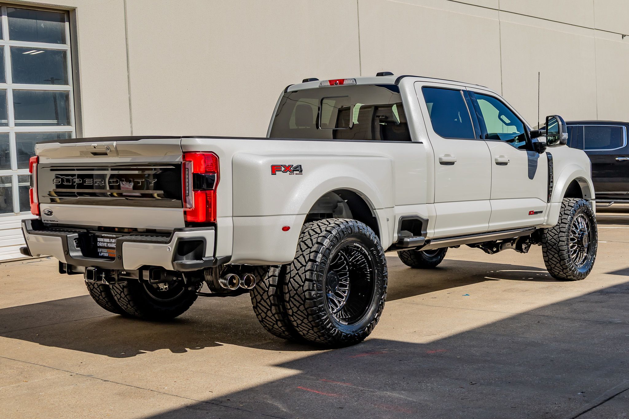 2026 Ford F-450 Super Duty Platinum - Photo 10