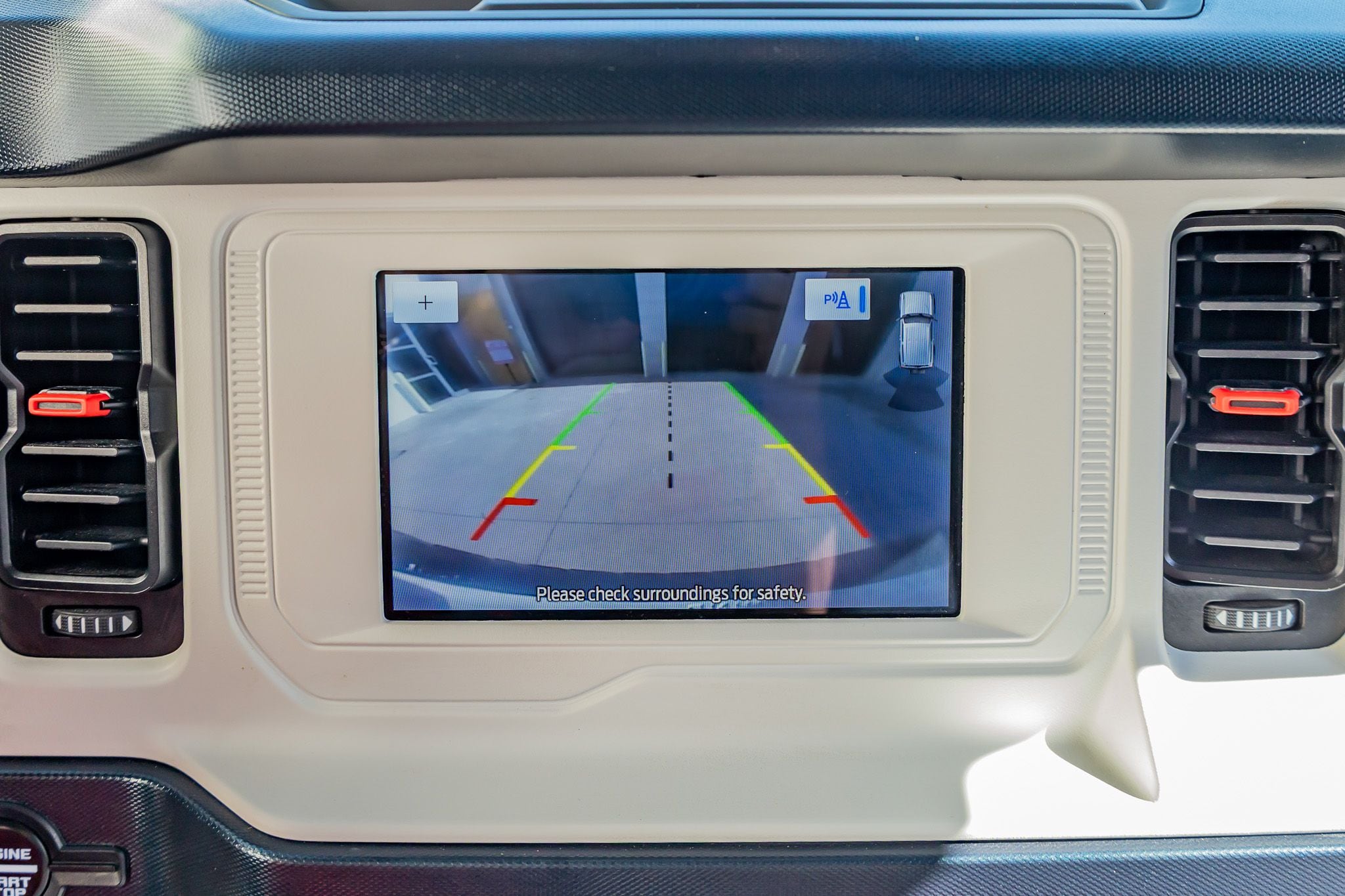 2023 Ford Bronco 4-Door Heritage Editon - Photo 25