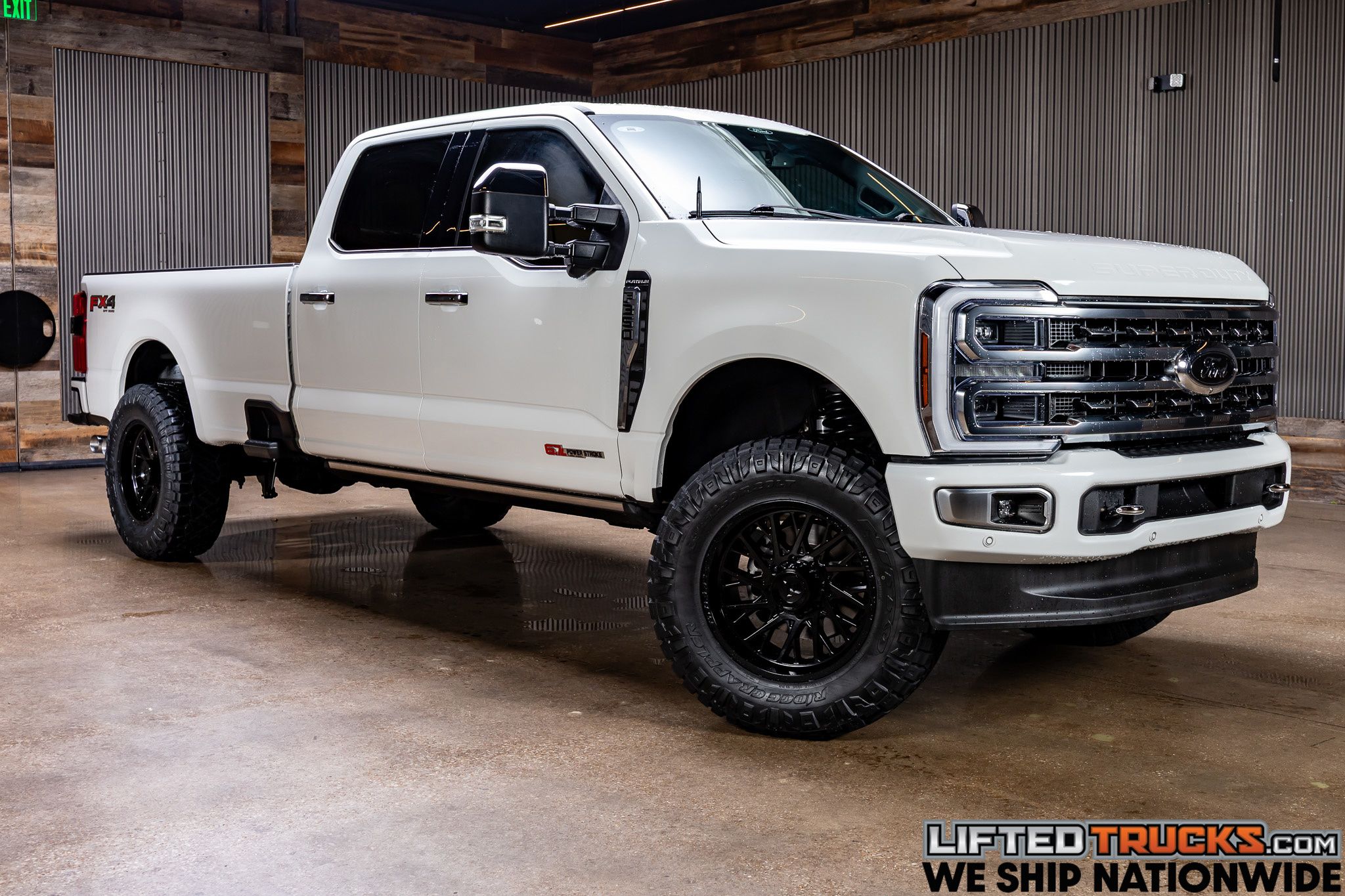 2024 Ford F-350 Super Duty Platinum's photo
