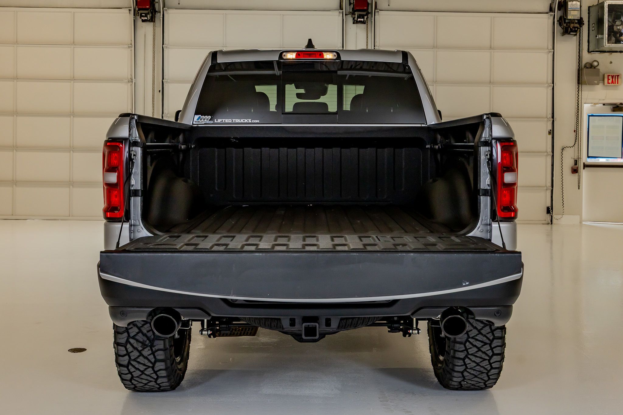 2025 RAM Ram 1500 Pickup Rebel - Photo 9