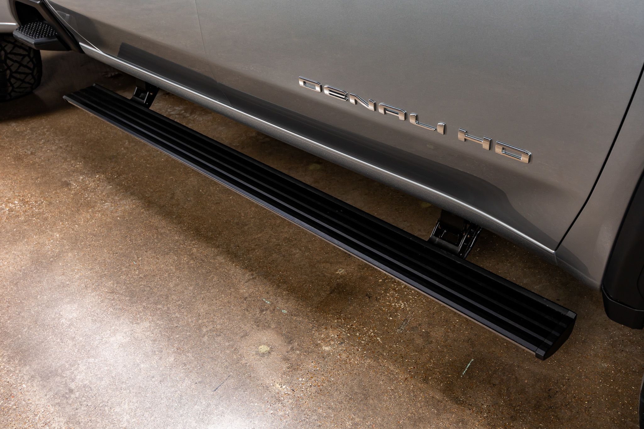 2026 GMC Sierra 3500HD Denali Ultimate - Photo 13