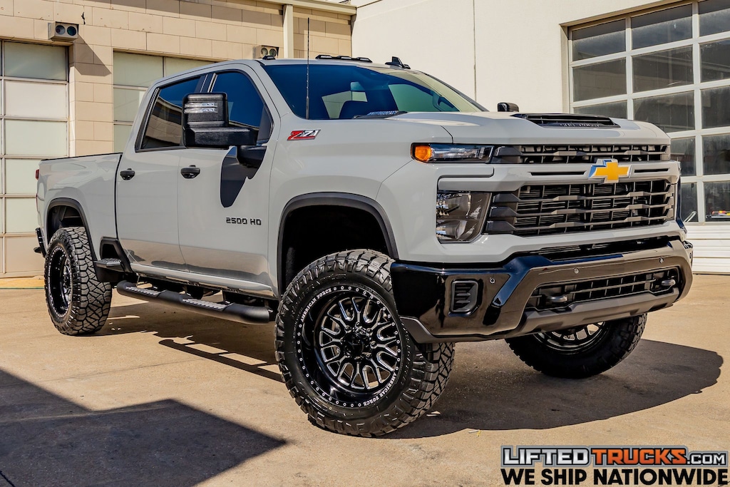Used 2025 Chevrolet Silverado 2500HD Custom Truck