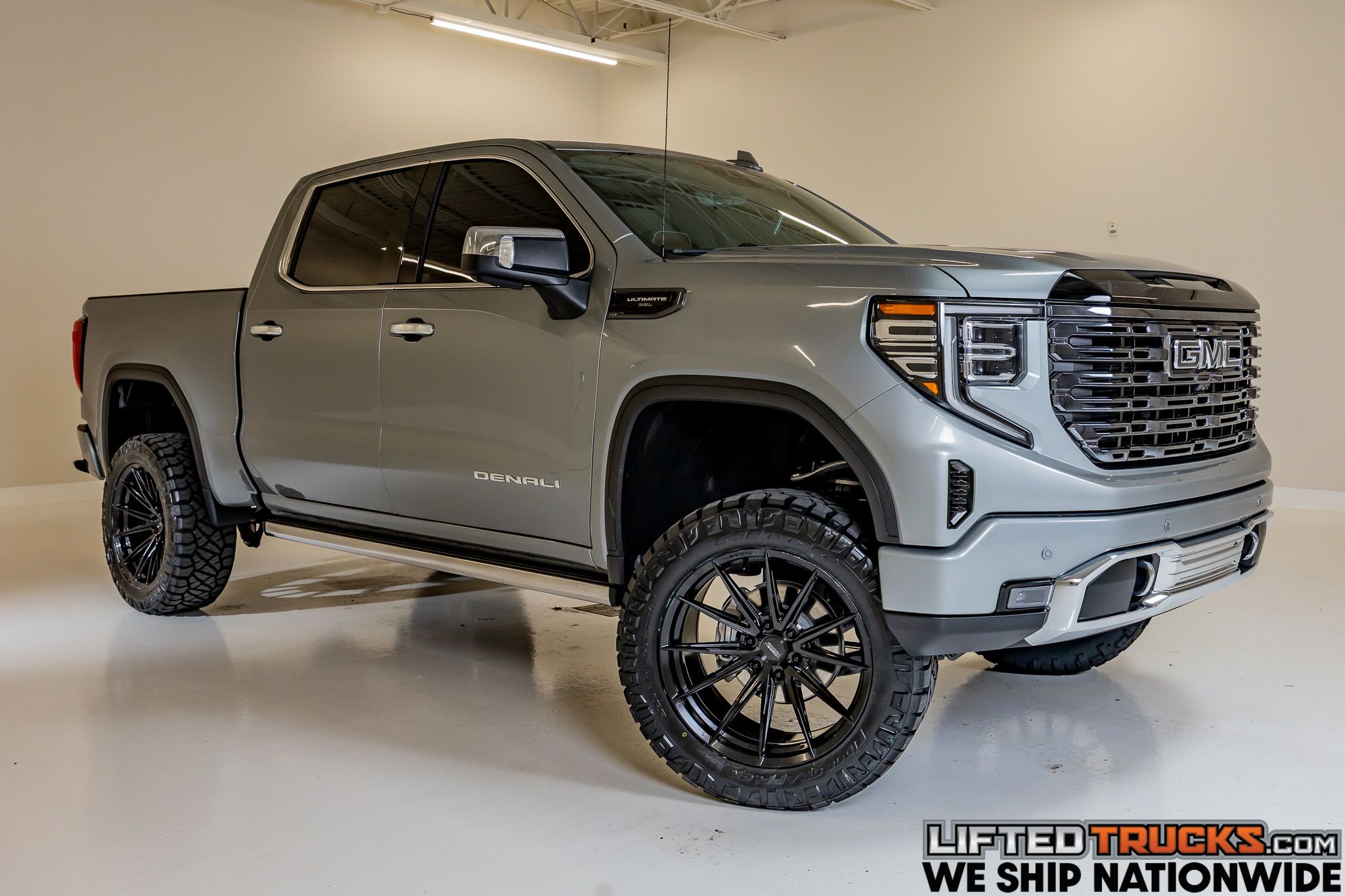 2025 GMC Sierra 4WD Crew Cab Short Box Denali Ultimate's photo