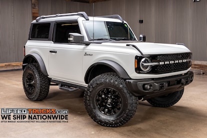 Tailgate Kit | FORD BRONCO 2 DOOR WILDTRAK 2023 Tailgate Kit | FORD BRONCO 2 DOOR WILDTRAK 2023