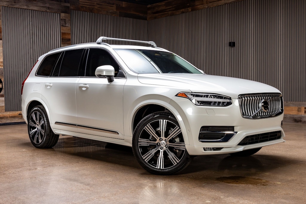 Used 2025 Volvo XC90 B6 Ultra SUV